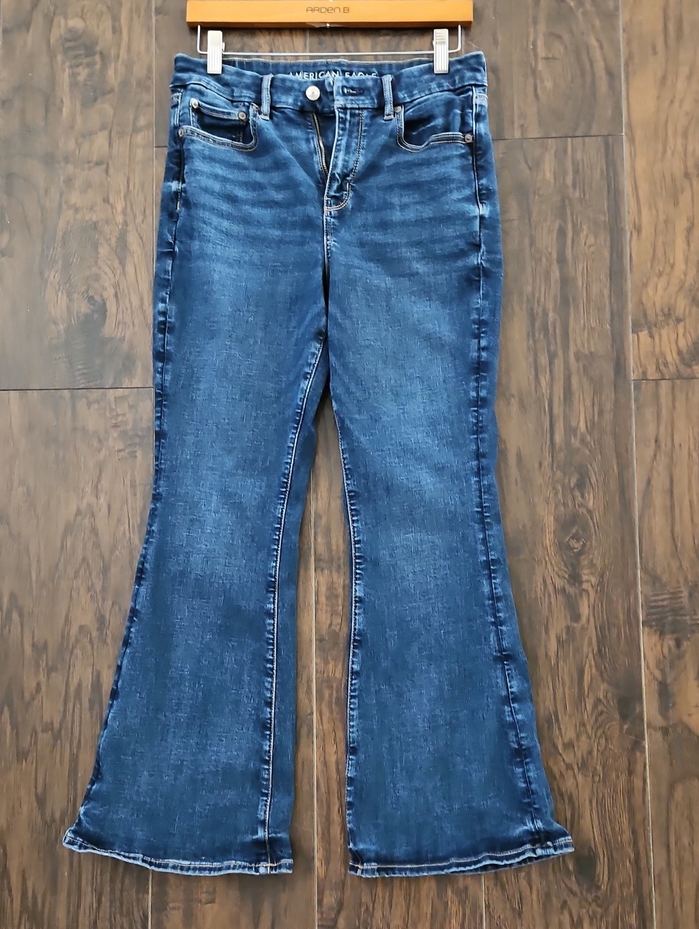 Womens Size 10 Short American Eagle Curvy Flare Jeans
